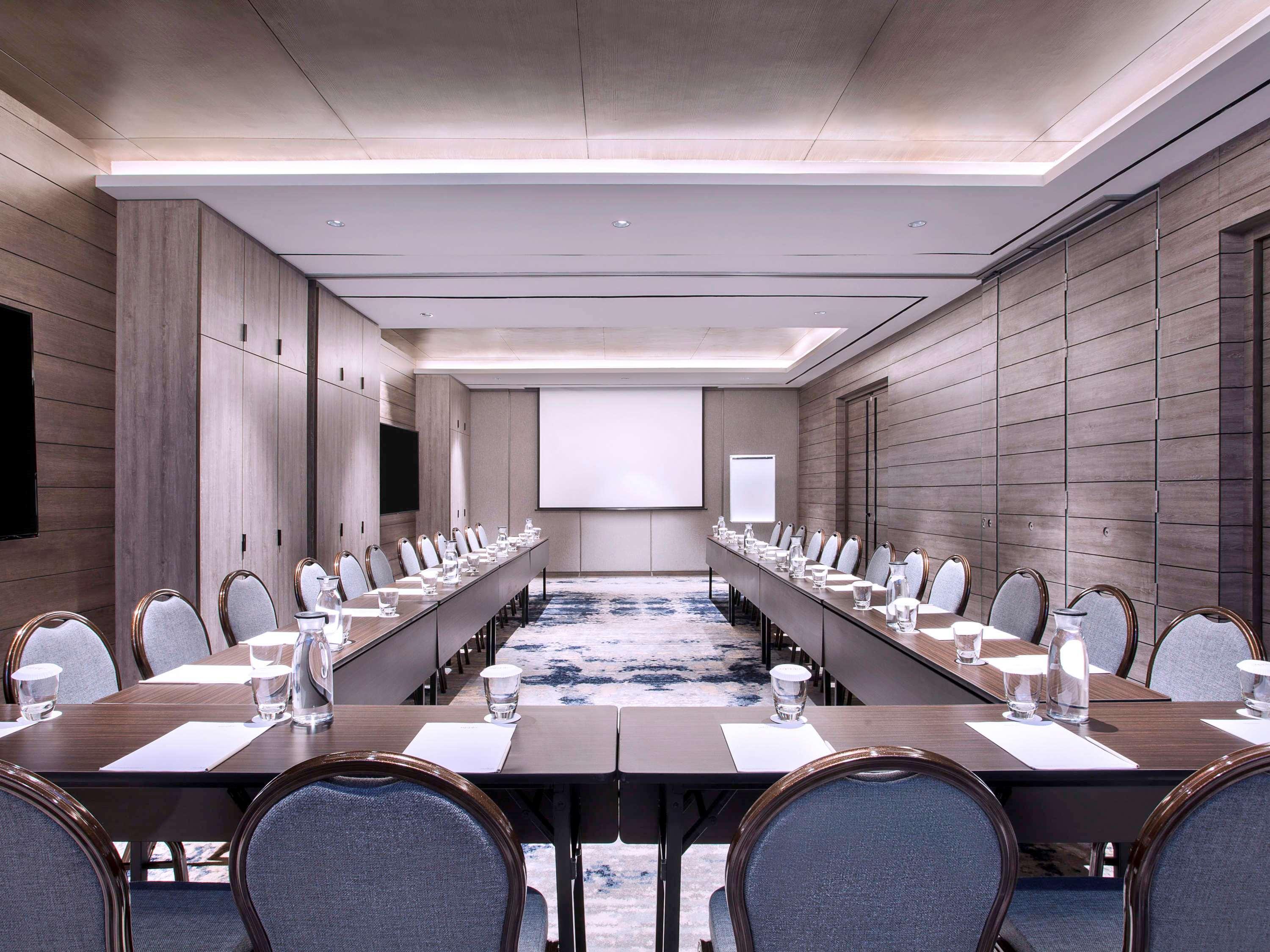 Mercure Bsd Hotel Tangerang