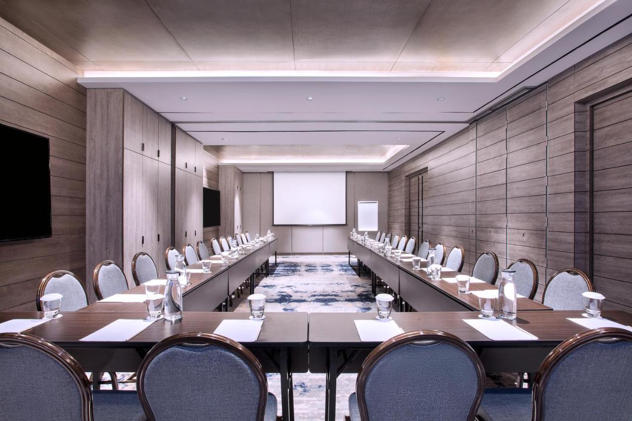 Hotel Mercure Bsd Tangerang